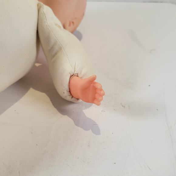 Vintage 13" Composition Baby Doll with Cloth Body and Sleep Eyes Bonnet Booties - Picture 15 of 16